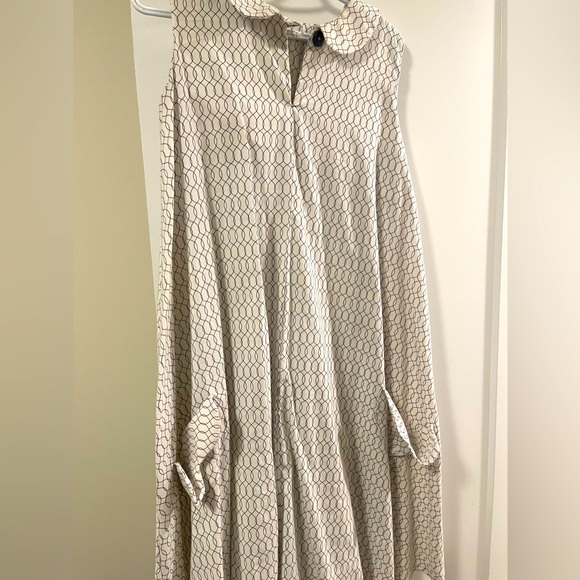 Sleeveless, vintage style ‘cinch- it dress’ - Picture 2 of 2